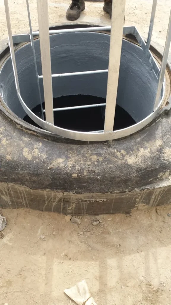 Al Qaisumi — access ladders — 2